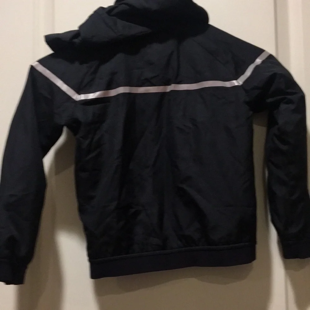 Like New! Nike boys Windbreaker ZipUP fleece lined hood jacket kids size 4 black